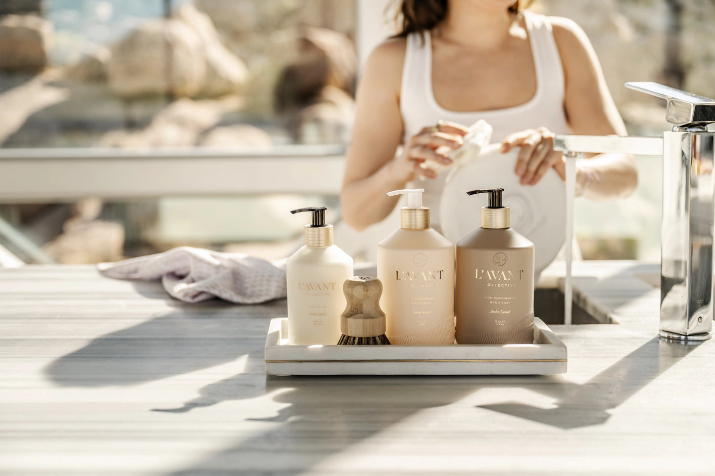 L'avant Collective High Performing Dish Soap Ambre Santal
