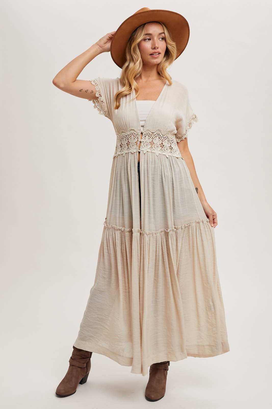 Bluivy OPEN FRONT LACE TRIMMED MAXI DUSTER SHORT SLEEVED CARDIGAN: Biege