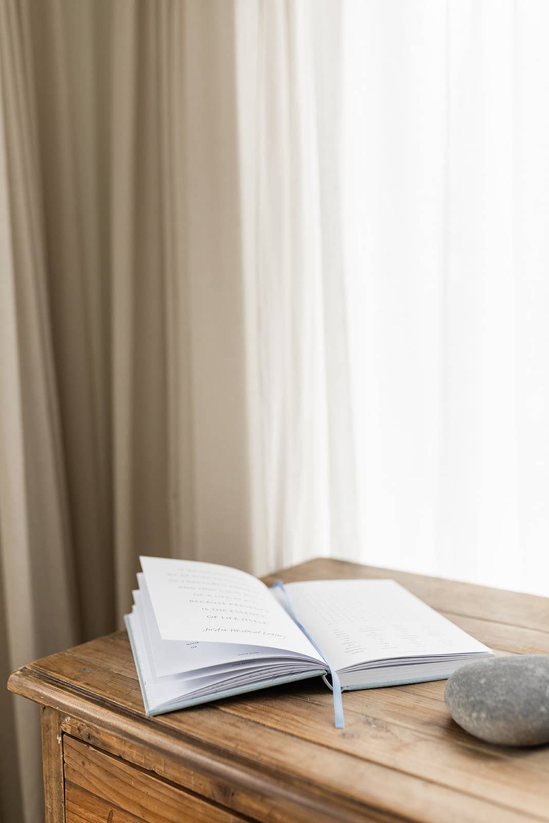 The Wordsearch Book: Hope with Quotes & Scriptures
