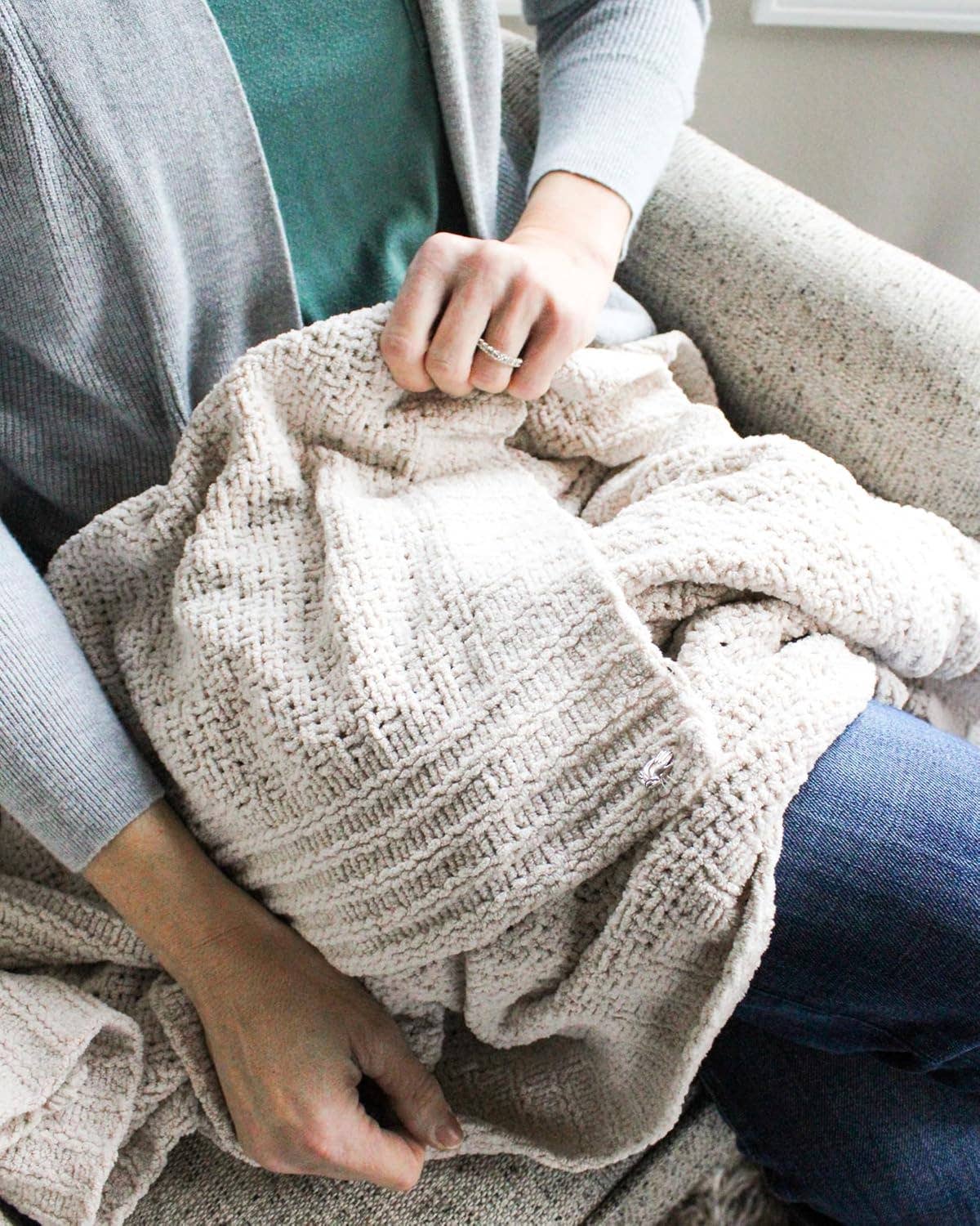 Chenille Emotional Support Prayer Shawl Wrap Throw Blanket