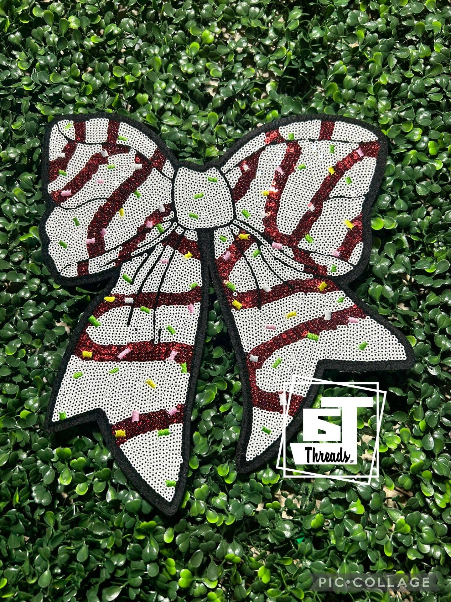 Sequin Christmas Tree Cake Bow....Patches Only: Sequin Christmas Tree Cake Bow