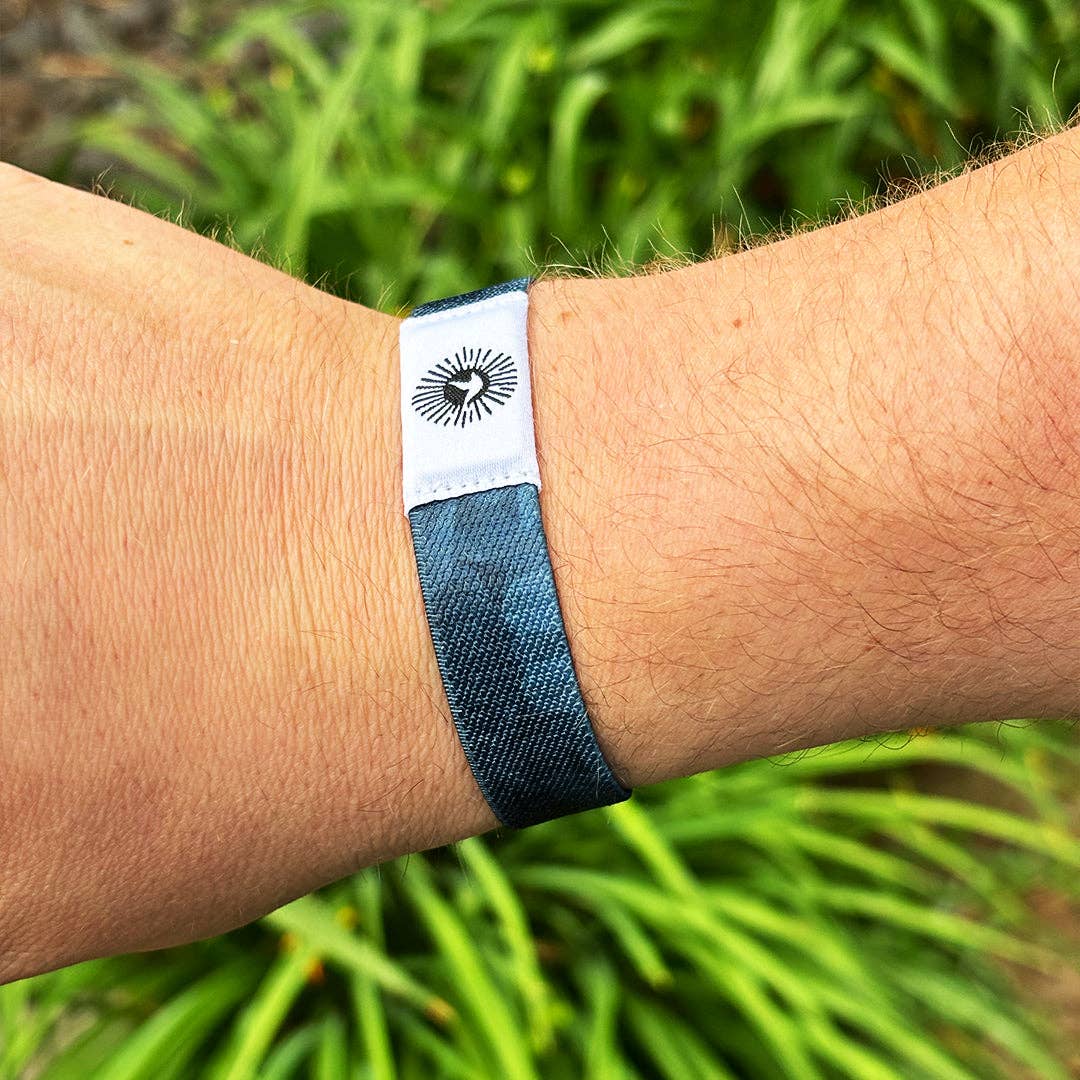 Be Still NFC Bible Verse Bracelet: Small/Youth