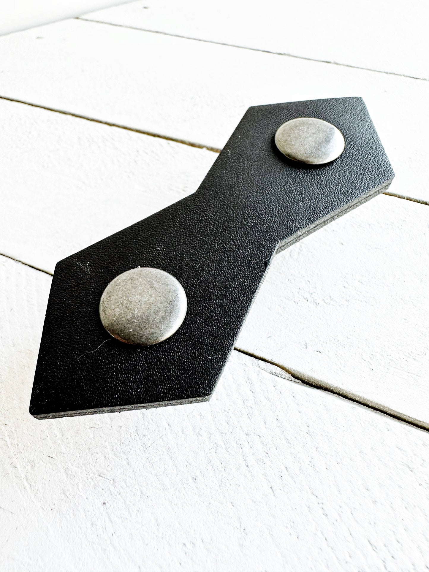 Cinch Clip - Black Leather + Silver Hardware