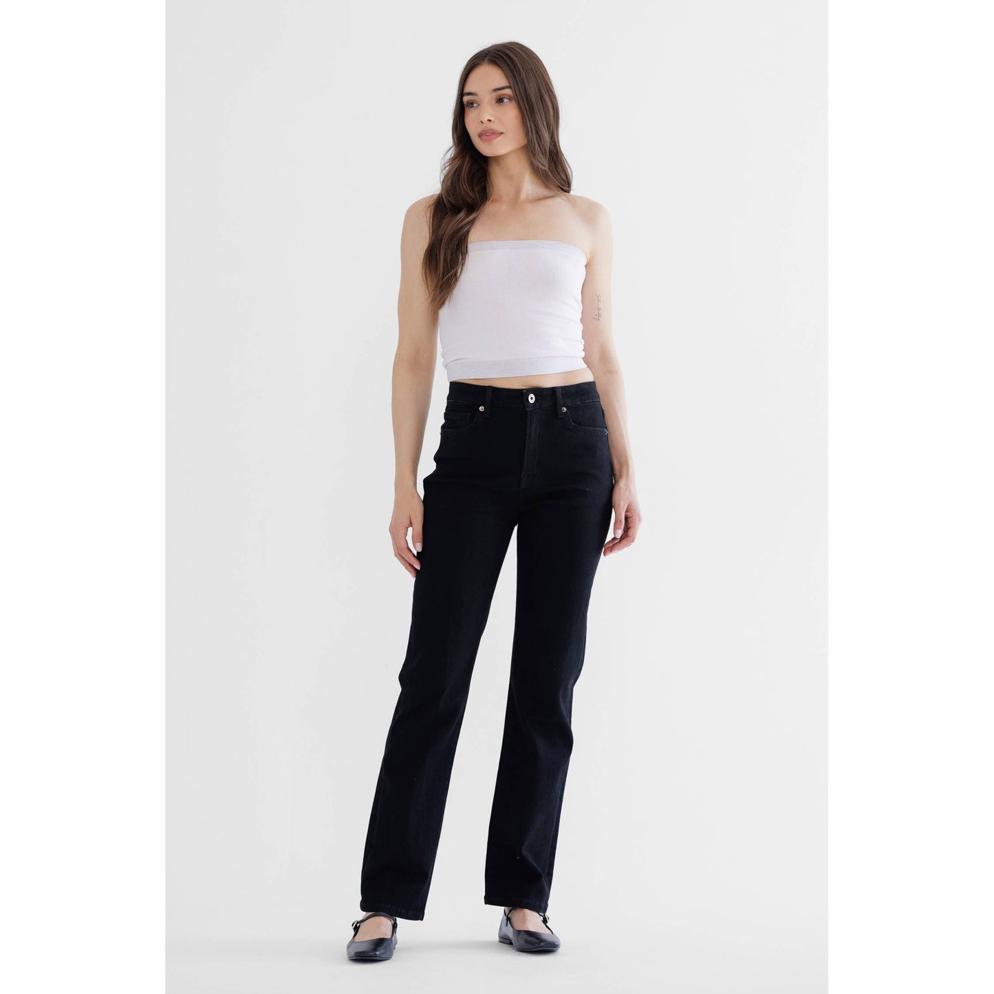 High Rise Straight Leg - 67.5% Cotton: SMOCKY BLACK / 24