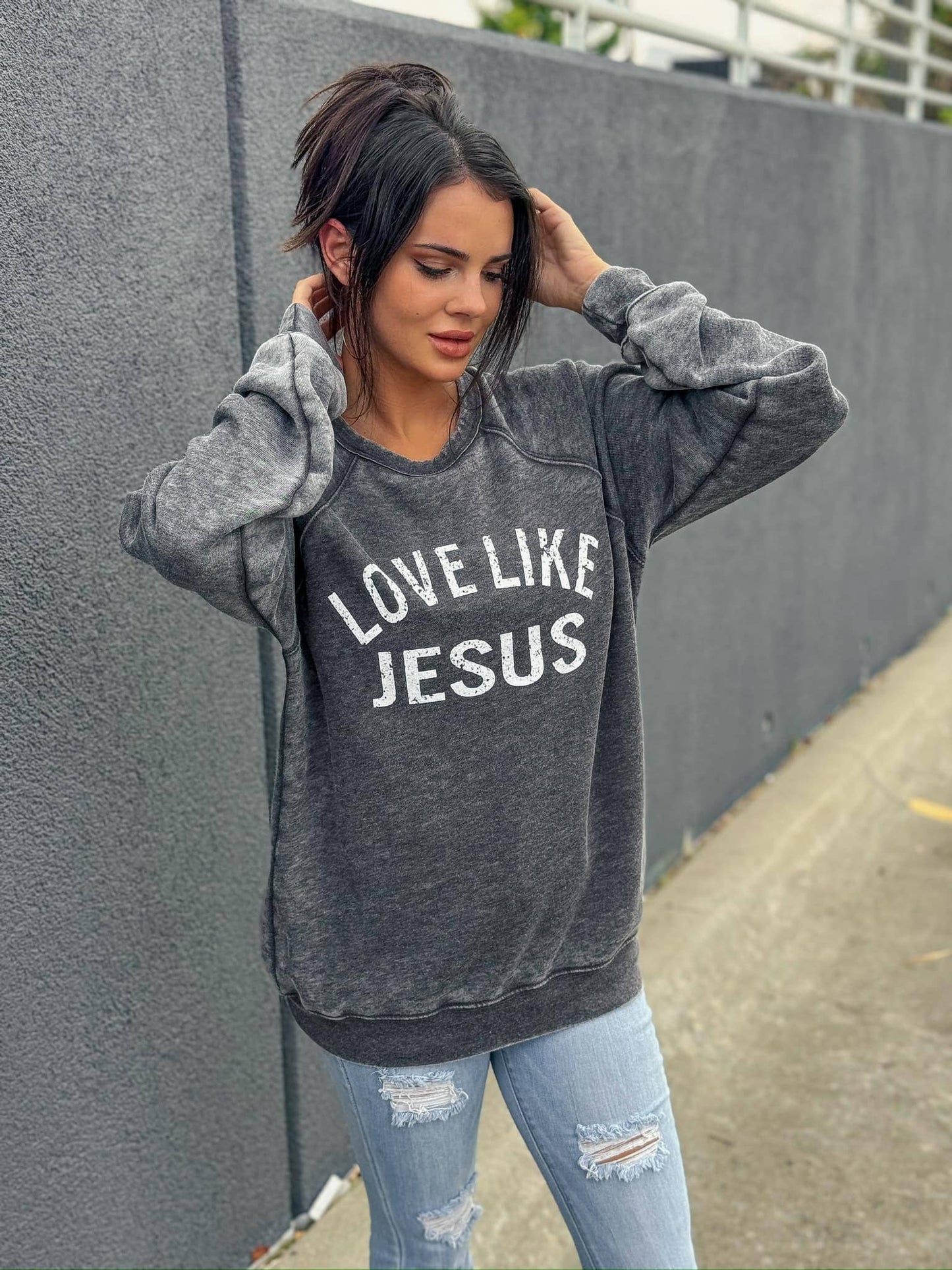 Love Like Jesus | Long Sleeve | Fleece  |Grey Acid Wash: Small