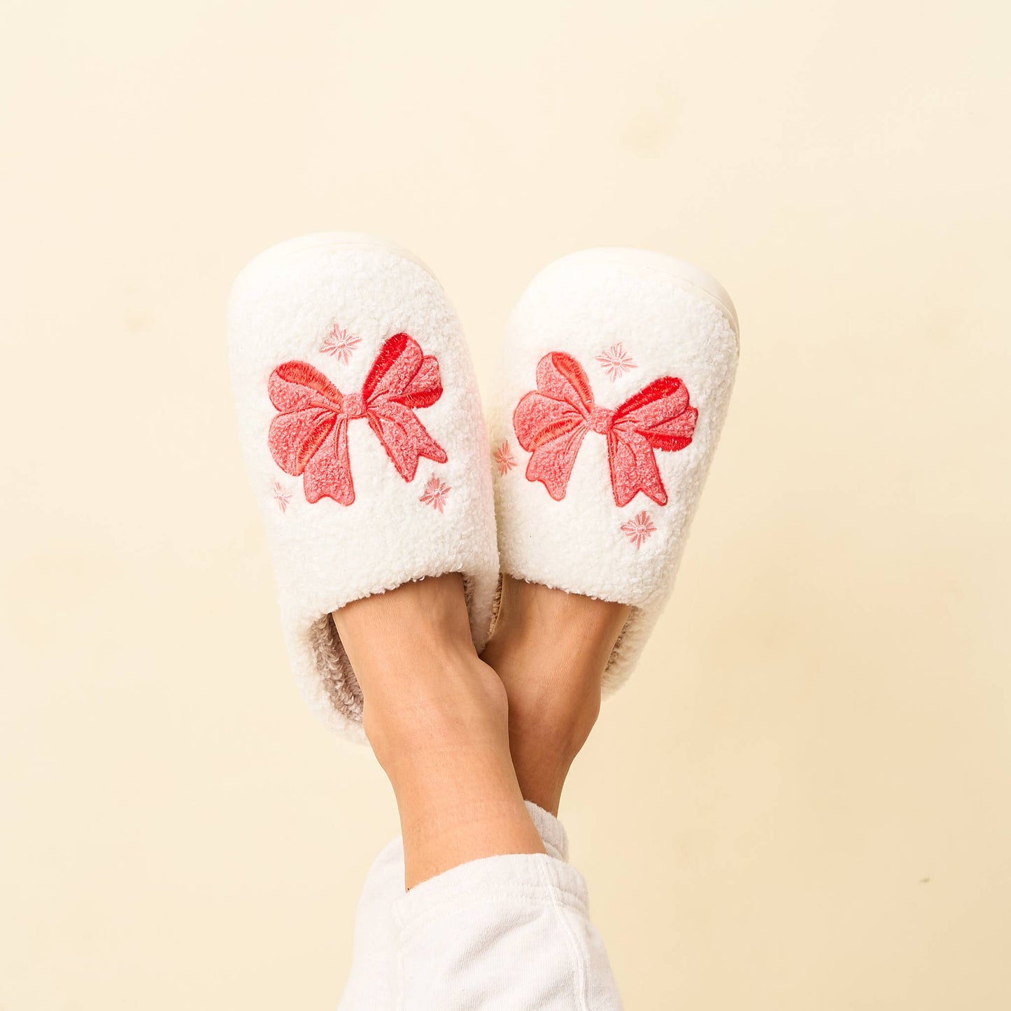 Fuzzy Holiday Slippers - Bow (Mixed - 2 S/M and 2 M/L)