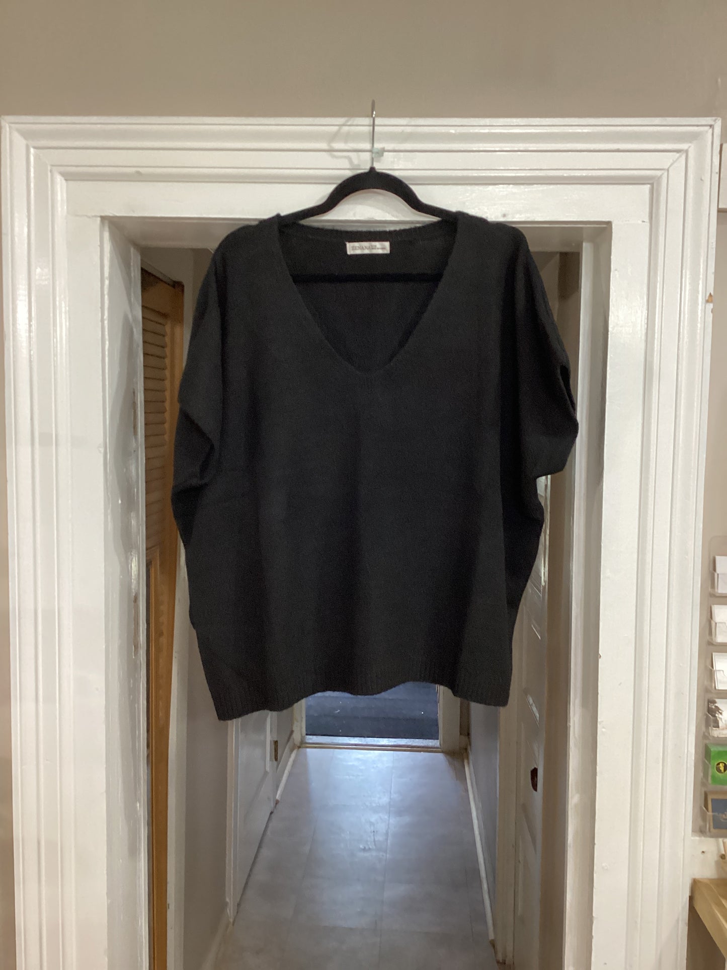 Zenana soft lightweight knit top