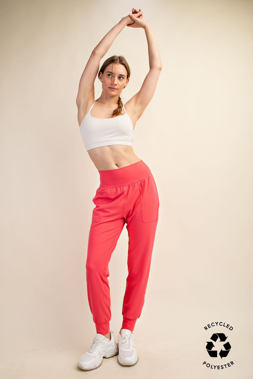 BUTTER SOFT JOGGERS WITH POCKETS: Dk Cherry