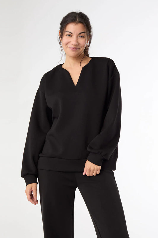 Hilarie V-Neck Top Black