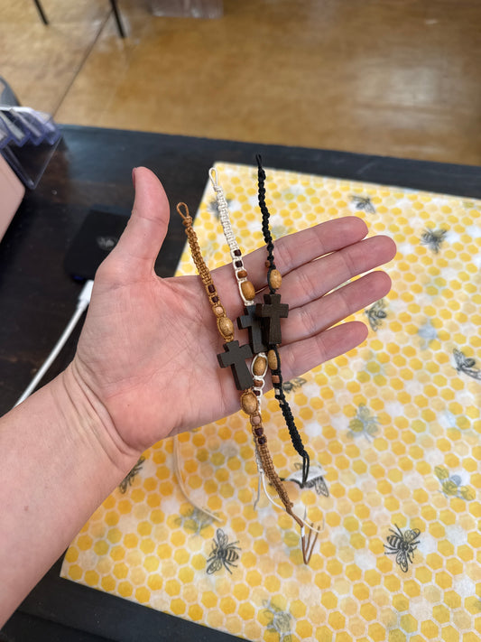 Wood beaded bracelet