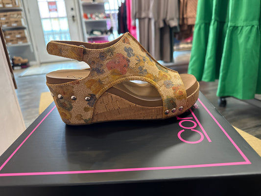 Corkys Carley Camel Washed Flower