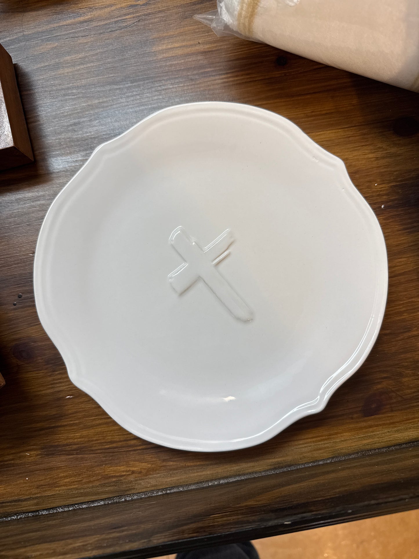 Cross Embossed Salad Plate 8”