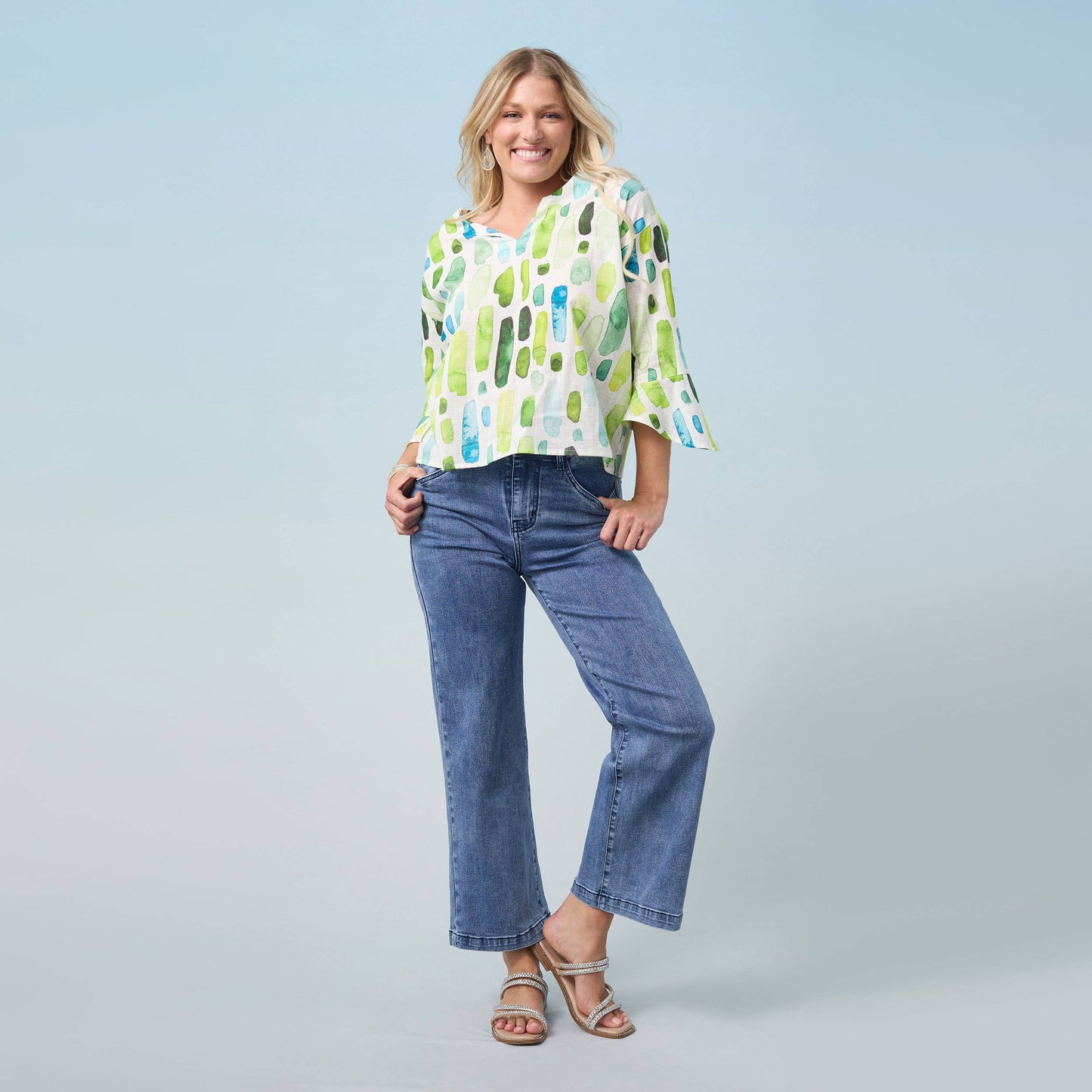 EverStretch Wide Leg Ankle: Medium Denim / S