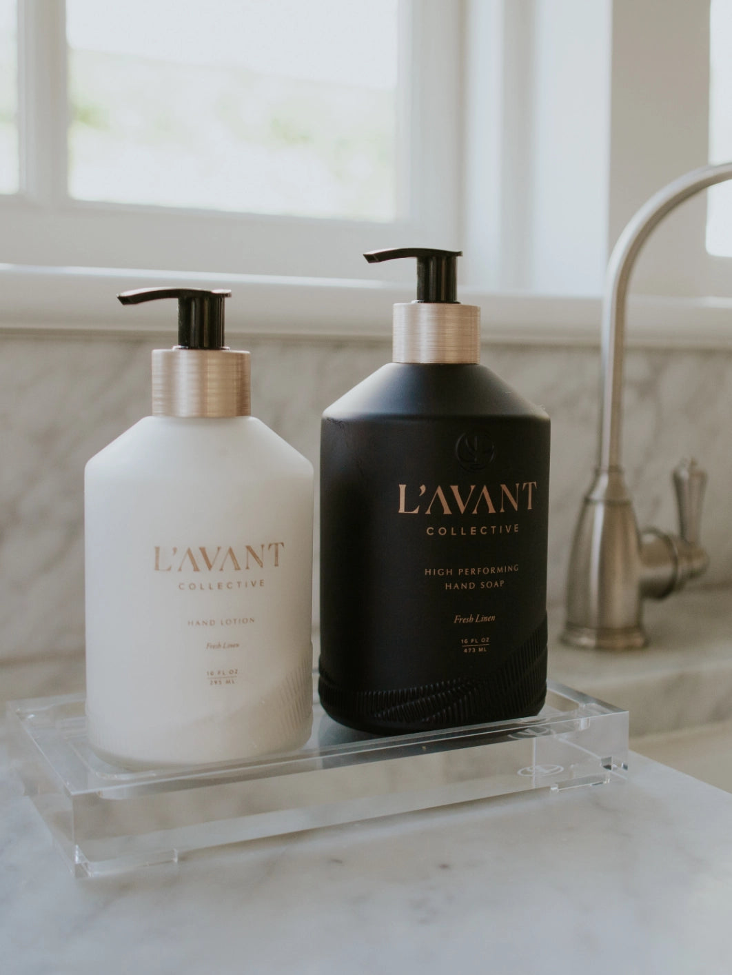 L'avant Collective Lucite Tray - Medium