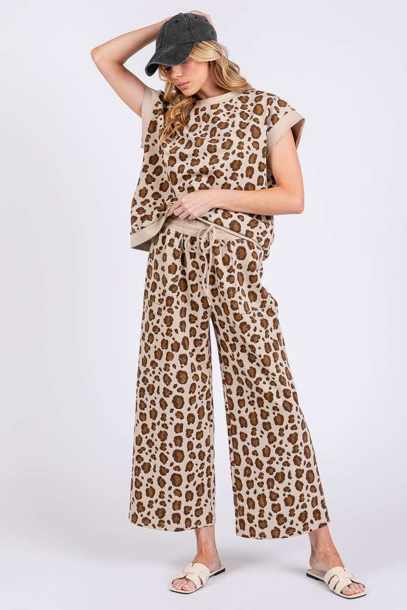 LEOPARD PRINT SCUBA TOP AND PANTS SETS: BROWN MULTI /
