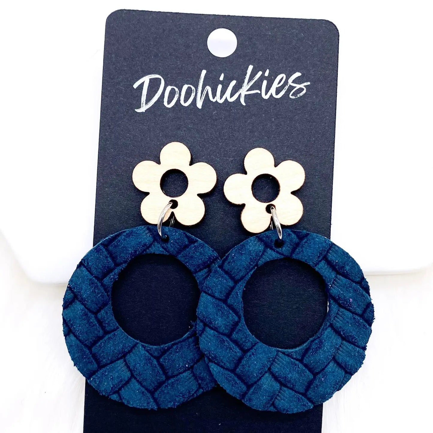 Doohickies - 2" Birch Flower Peacock Box Braided