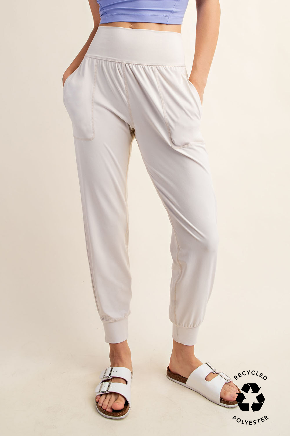 BUTTER SOFT JOGGERS WITH POCKETS: Dk Cherry