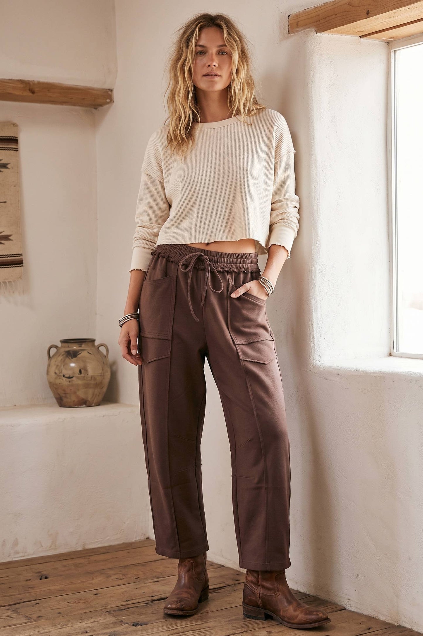 Scuba Raw Edge Detail Barrel Pants: BLACK / S