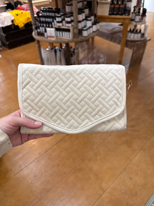 Quilted jewelry clutch off-white