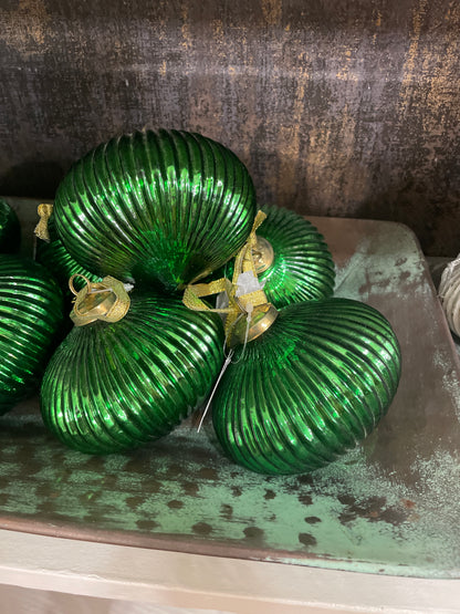 Mariani ornaments