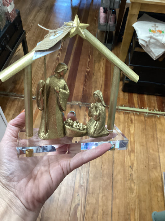 ACRYLIC BASE GOLD NATIVITY