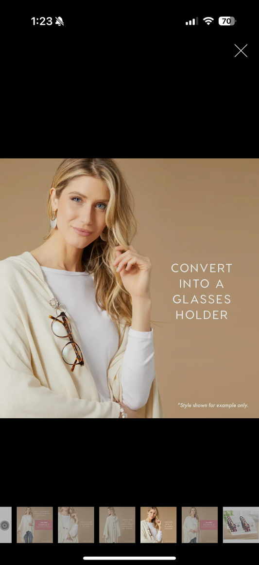 Coco + Carmen Embrace Fashion Fastener