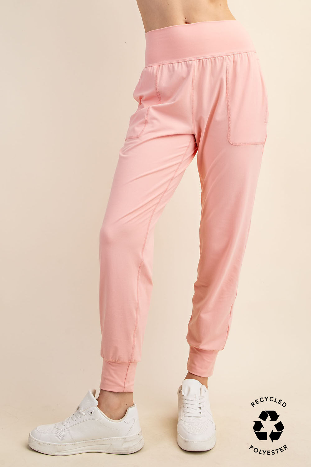 BUTTER SOFT JOGGERS WITH POCKETS: Dk Cherry
