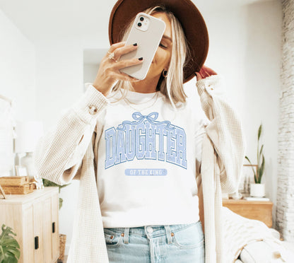 Daughter of the King Religious Bow Tee : Heather Natural