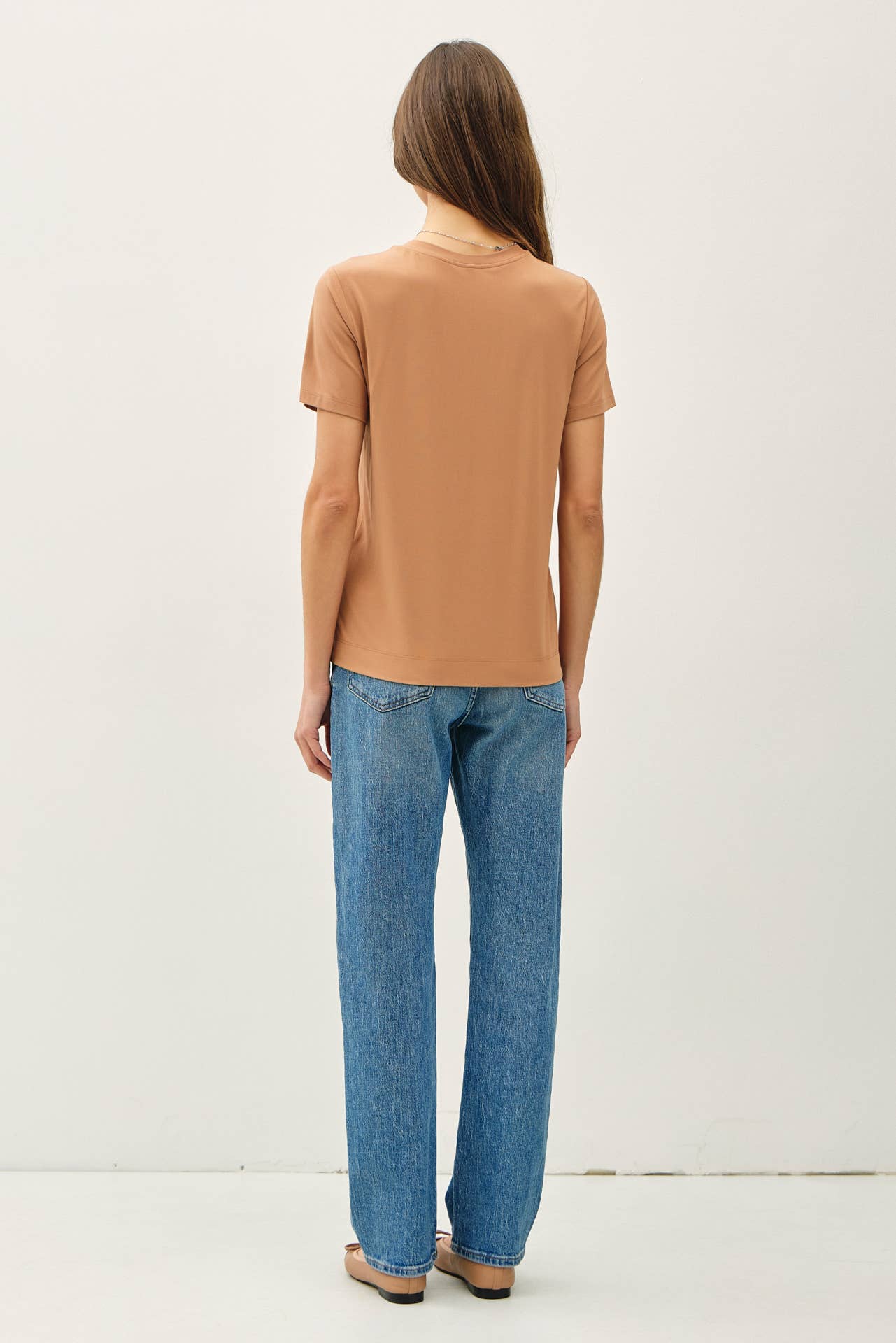 BAMBOO/MODAL BASIC ROUND NECK T-SHIRT: NATURAL