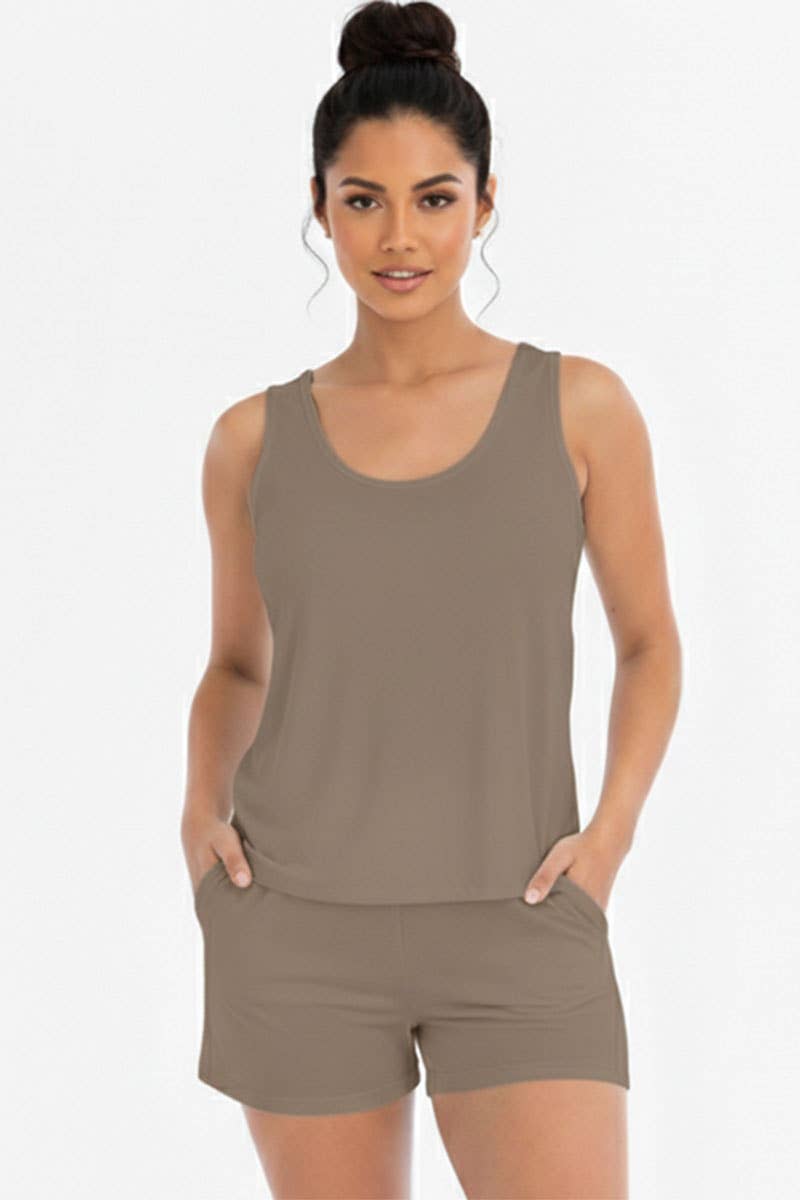 Comfy Tank Top & Shorts Set: Green / S