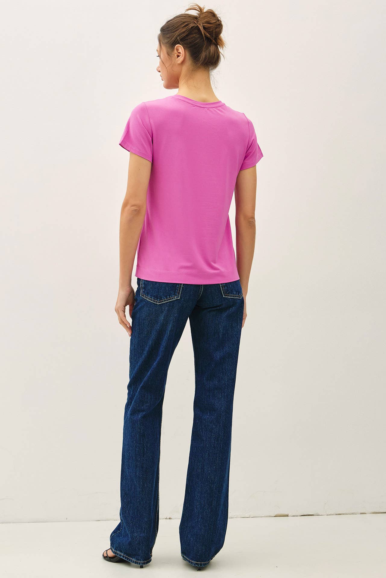 BAMBOO/MODAL BASIC ROUND NECK T-SHIRT: NATURAL