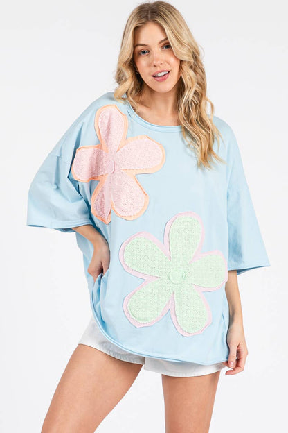 WASHED FLORAL PATCHWORK OVERSIZED TEE: DUSTY BLUE