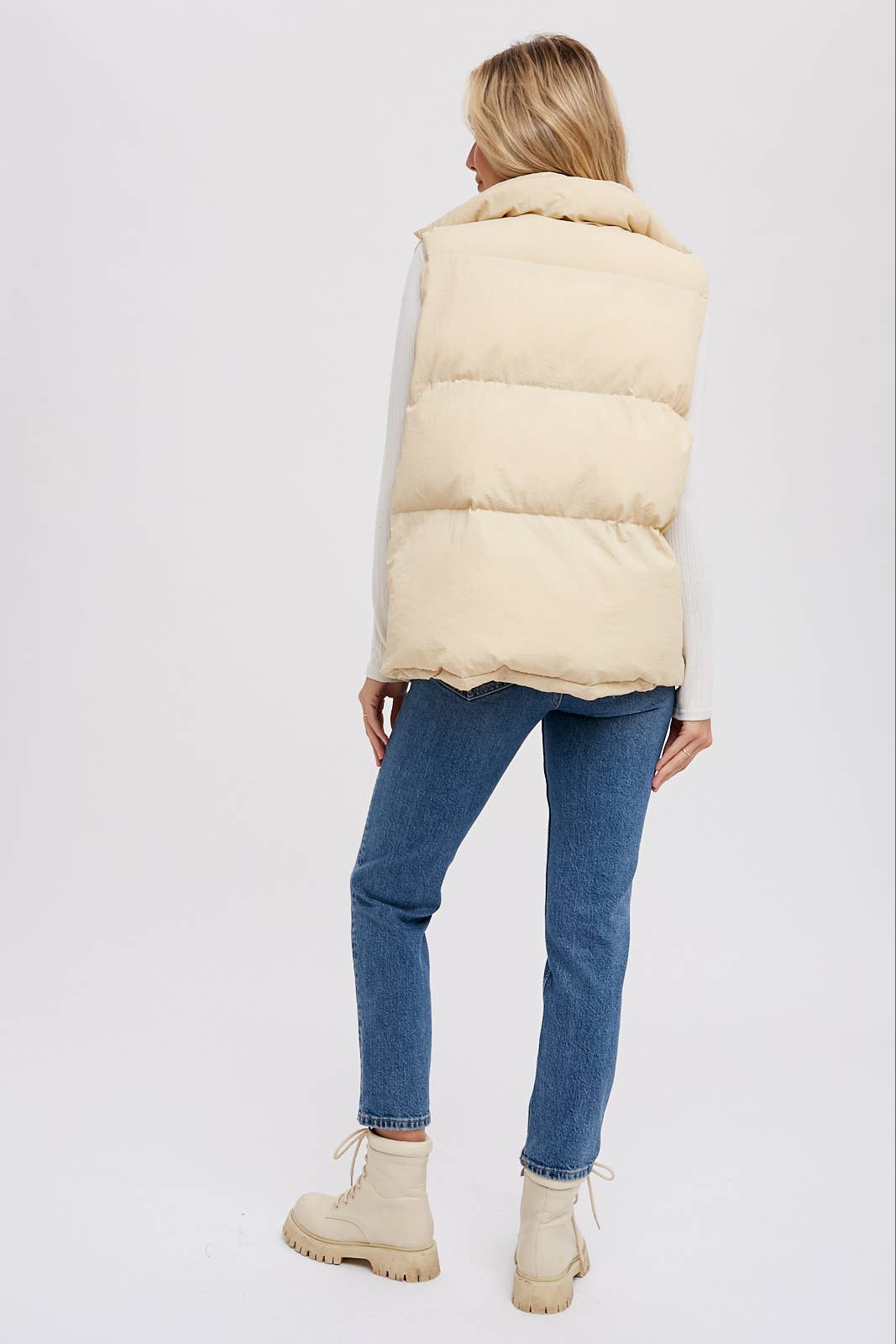 DENIM LAYERED PUFFER VEST: BEIGE